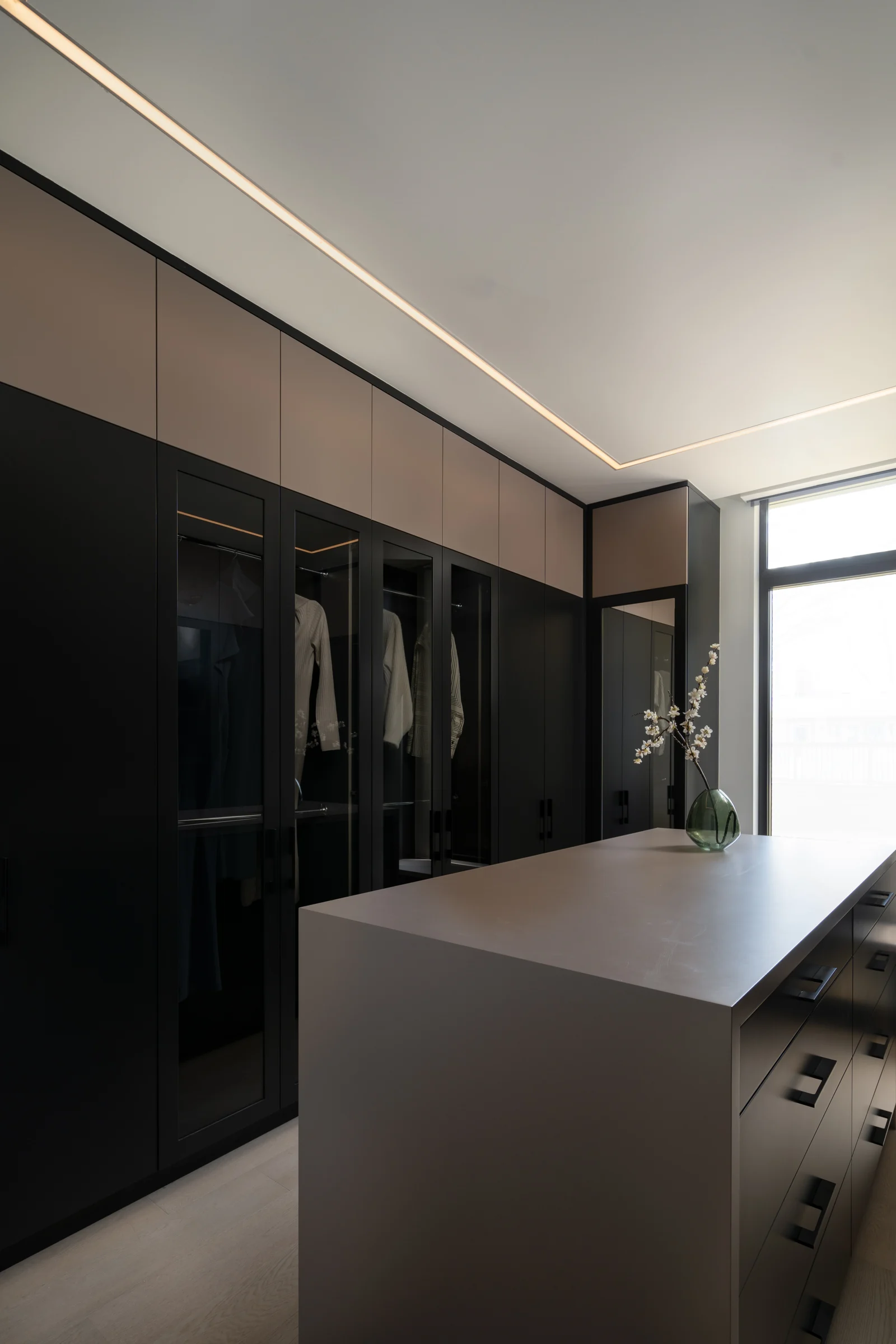 Closets by Luxury Carpentry