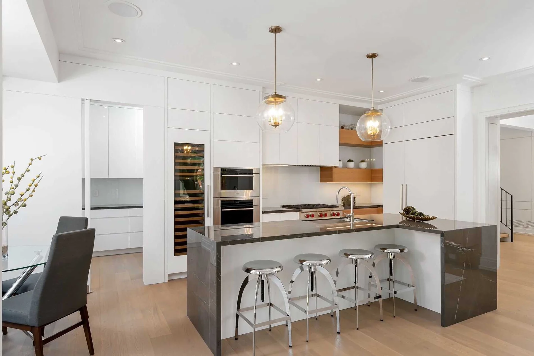 Kitchens by Luxury Carpentry